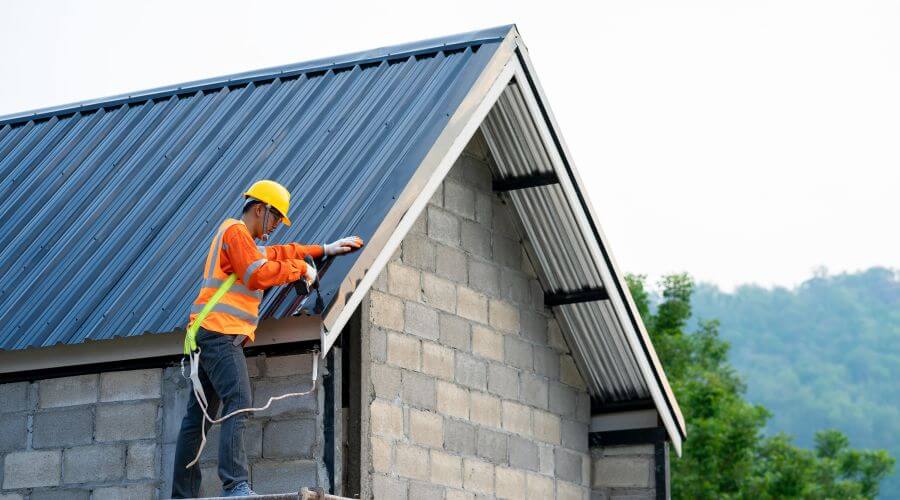 Expert Emergency Roof Repairs services in Copper Harbor, MI